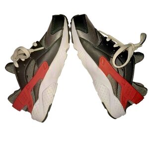 Nike Huarache Youth "Dk Smoke Grey/University Red" Sneakers Sz 13c NWOT